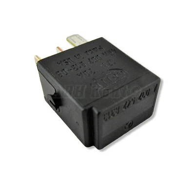 416-Mercedes-Benz A B C E Class 4-Pin Black Relay A0025428319 Hella 4RA007813-08 - Image 1 of 4