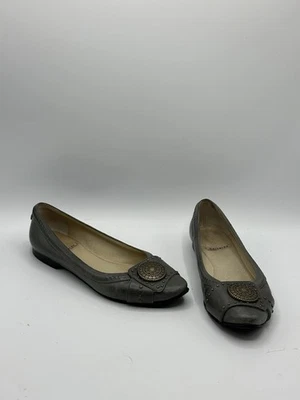 Bernardo Y2K Coquette Ballet Flats Metallic Silver Studded Boho Leather Size 5M - Image 1 of 4