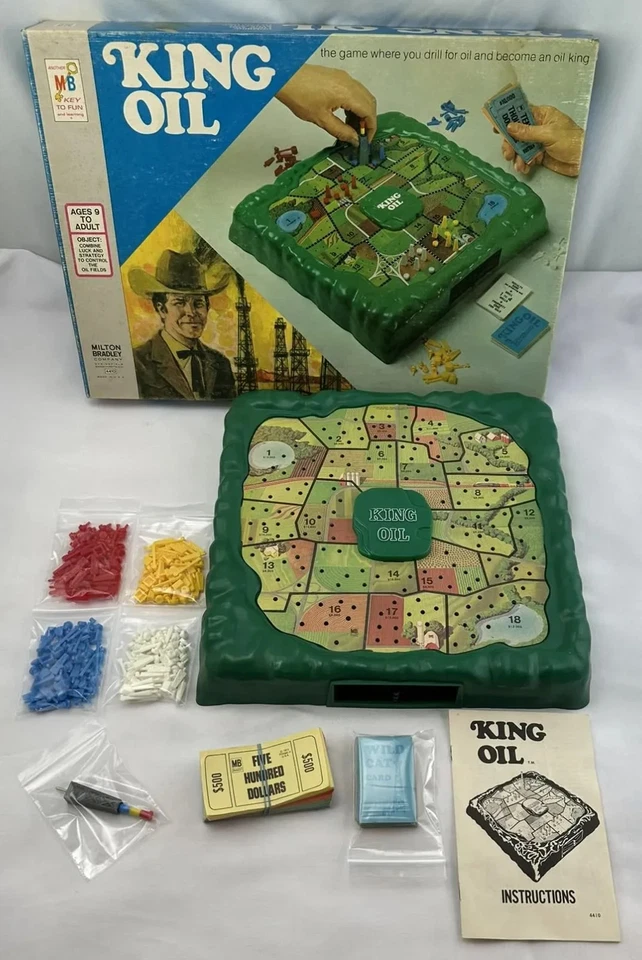 1974 King Oil Game by Milton Bradley Complete in Good Condition FREE SHIPPING - Image 1 of 4