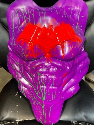 Armadura de pecho de héroe de murciélago diseño de comodín, uretano, juegos con disfraces, envío nacional gratuito Foto 1 de 4