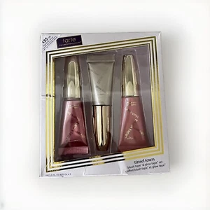 NEW! Tarte Tinsel Town Passionate Pinks 3 Piece Holiday Gift Set - Picture 1 of 2
