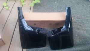 OEM GM 07 - 14 SILVERADO REAR SPLASH GUARD PACKAGE GM # 19212761 - Picture 1 of 7