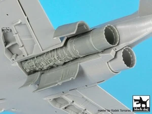 Black Dog 1/72 F-4J Phantom II Aircraft Engine (1 motore) (per Academy) A72087 - Foto 1 di 1