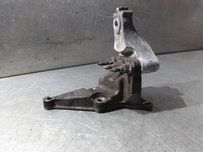 Toyota MR2 Roadster Mk3 1999-2007 1ZZ-FE Engine Mount Bracket 12315-22040 - Image 1 of 4