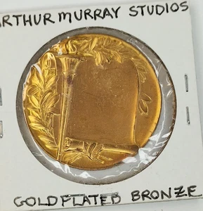 1982 Arthur Murray Studios World Superama Dancing medal award Uncirculated - Picture 1 of 2