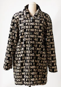 FENDI Langer Mantel Fendissime mit Logo-Prints - Bild 1 von 7