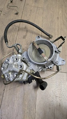 1986-1993 Mercedes W201 190E 260E 300E 300SE Fuel Distributor Assembly OEM - Image 1 of 4