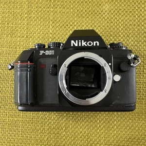 Nikon F-301 Film Camera Body Only *SPARES OR REPAIRS* - Picture 1 of 13
