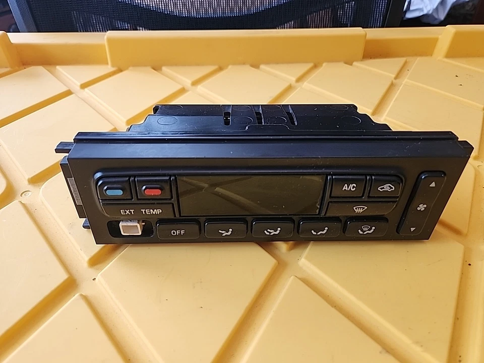*DMG* цифровое управление температурой ОВКВ 2C3H-18C612-AC 2002 Ford Excursion 2003 - Изображение 1 из 4