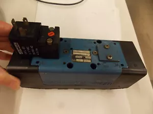 Rexroth GS30061-2451 Solenoid Valve With 1 Valve 120 Vac W6 - Picture 1 of 6