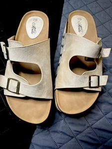 Platform Flat form Sandals, Slide Sandal, Fashion Platform/Flat Form. - Picture 1 of 7
