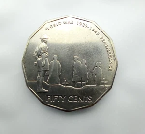 ๐ฆ๐บ Australia 50cent remembrance End of World War II 2005. 170# - Picture 1 of 3
