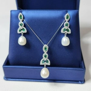 925S Green Gemstones Freshwater Pearl Pendant Necklace And Stud Earring Set - Picture 1 of 9