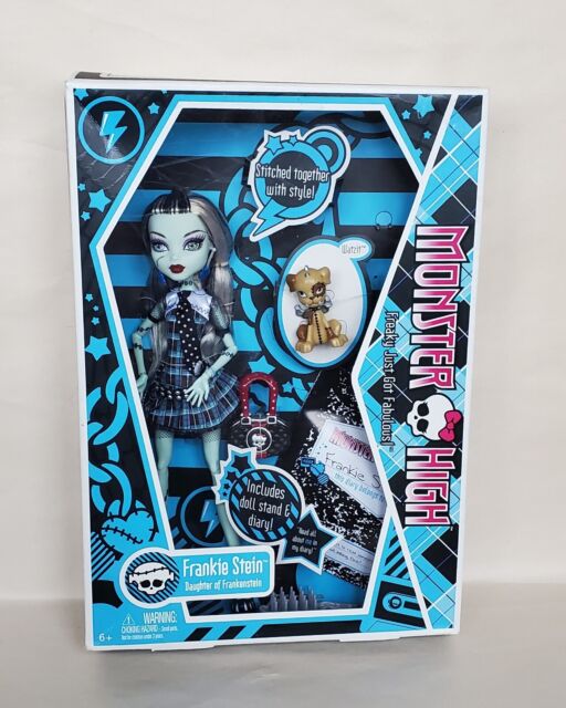 Boneca Monster High Cleo de Nile creepateria nude mattel - Taffy Shop -  Brechó de brinquedos