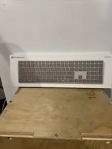 Microsoft Surface 3YJ-00022 QWERTY Keyboard - Gray - Picture 1 of 3