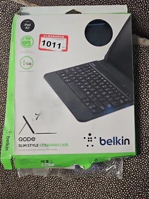 Belkin QODE Slim Style Universal Keyboard Case for 10-Inch Devices (F5L179ttc00) - Image 1 of 2