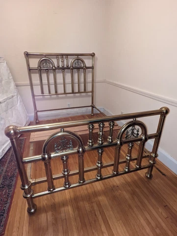 Antique Full Size Victorian Brass Bed - Elaborate details Cover