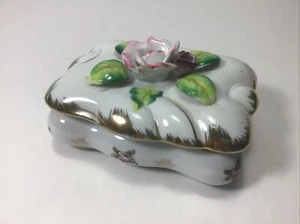 Vintage Bone China Flower Trinket Dish Ornate Flower Decoration. 4-1/2”x3-1/2” - Picture 1 of 7