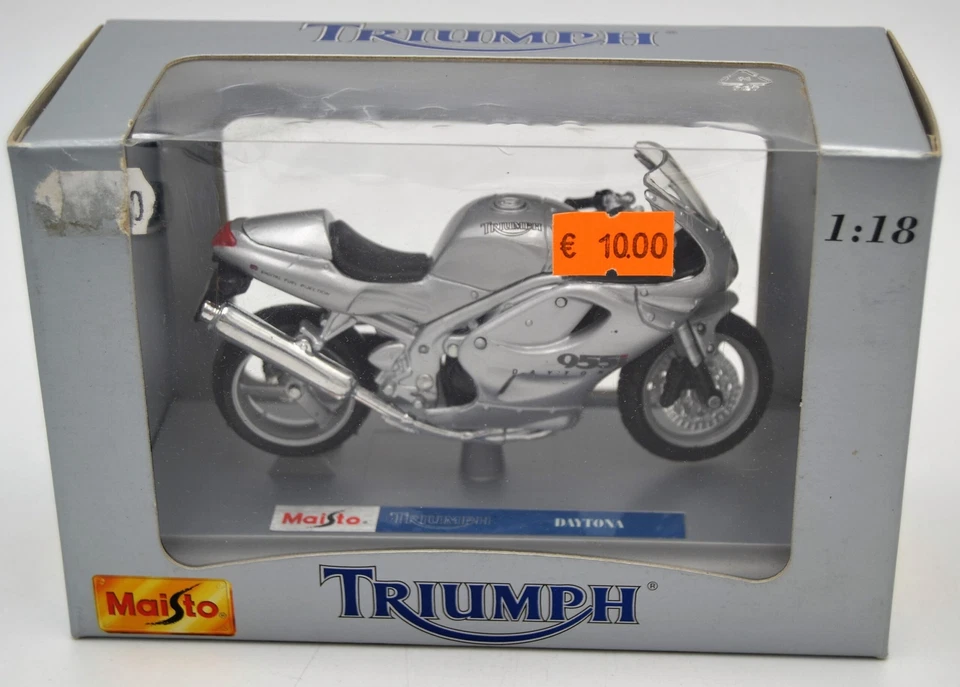 DIE CAST " TRIUMPH 955I DAYTONA " MAISTO 1/18 - Immagine 1 di 1