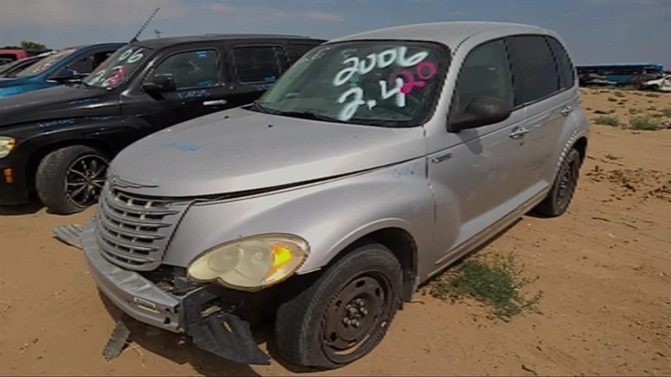 Used Air Cleaner Assembly fits: 2006 Chrysler Pt cruiser w/o turbo Grade A - Image 1 of 4