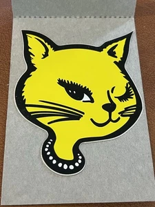 90’s Retro Winkernde Katze Automaten Aufkleber Gelb Farbe - Bild 1 von 1