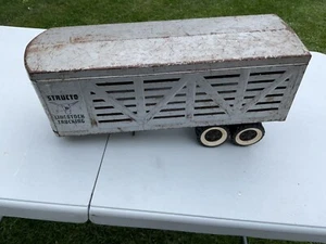 RARE VINTAGE STRUCTO SEMI-TRAILER , PREESED STEEL LIVESTOCK TRAILER 16” LENGTH - Picture 1 of 5