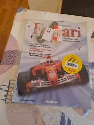 Ferrari F 2004 Heft mit Bauteil Deagostini - Bild 1 von 3