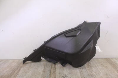 Ski-Doo Summit 850 2018 ETEC FREERIDE 165" vientre inferior delantero izquierdo con ventilación Foto 1 de 4