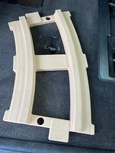 Peg Perego Thomas the Train Track Rider Ride-On TRACK---ONE PIECE ONLY-Curved - Picture 1 of 6