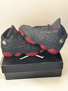 Air Jordan's 13 Retro BG Bred Mid Top 5.5Y Negro/Rojo Gimnasio 414574-033 - Imagen 1 de 10