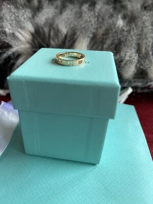 Anillo Tiffany & Co. Oro Rosa 18K Diamante Atlas Pierced Band Talla 5.75 Foto 1 de 4