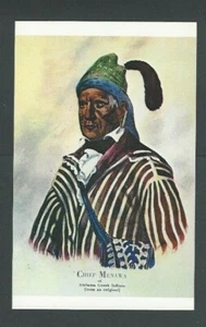 Ca 1964 Chief Menowa de Alabama Creed tribu india con sombrero emplumado y bolsa de tubería como nuevo - Imagen 1 de 1