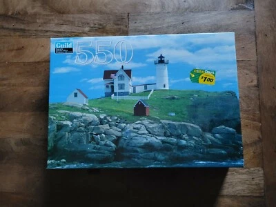 2001 Hasbro: Guild Cape Neddick Lighthouse York Beach, Maine 550 Pc. Puzzle NISB - Image 1 of 4