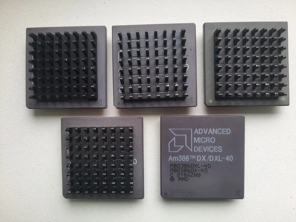 386 AMD Am386 DX/DXL-40 A80386DX-40 386DX Vintage CPU GOLD - Image 1 of 1