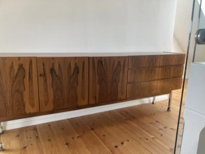 Sideboard aus Palisander - Bild 1 von 2