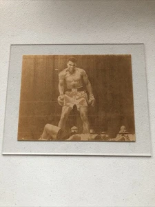 "Arte en papel marrón sobre plexiglás Muhammad Ali - 10"" X 7""" - Imagen 1 de 2