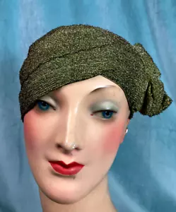 20s Cloche Skull Cap Turban Green Bullion Metal Lace Flapper 1920s - Picture 1 of 5