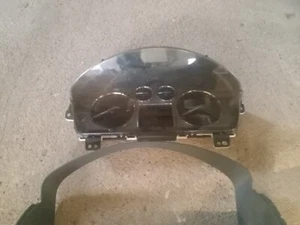 2007-2013 CADILLAC ESCALADE SPEEDOMETER cluster - Picture 1 of 2
