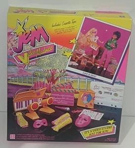 Jem et les Hologrammes Video Madness Love is Here ! Vintage Hasbro C-9 no Aja - Imagen 1 de 2