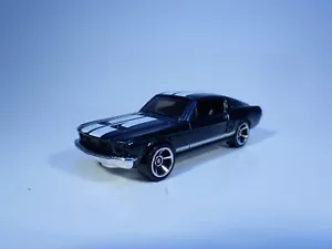 keychain '68 MUSTANG Fastback 1968 Ford Mustang key chain - Picture 1 of 5