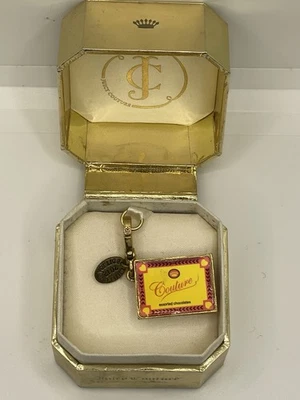 NUEVO CON ETIQUETAS Juicy Couture CAJA de CANDY Pulsera Dije - Edición Limitada Foto 1 de 4