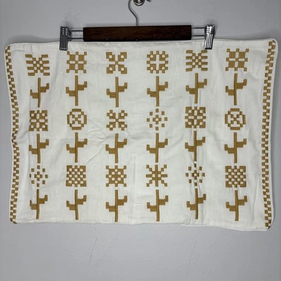 Capa de Almofada Ikea SIKELSÄCKMAL 16x 23" Bordada Bege Boho Amarelo - Imagem 1 de 4