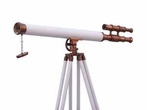 Antiguo telescopio náutico de latón de pie con soporte para trípode de madera - Imagen 1 de 3