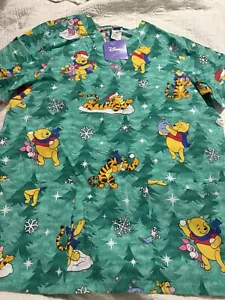 VintageDisney Scrub Top Size Small Winnie The Pooh Christmas Green Piglet Tigger - Picture 1 of 1