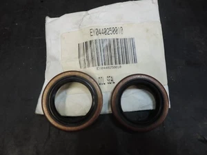 NOS Robin Subaru OEM 044-02500-10 Oil Seal Lot of 2 - Picture 1 of 1