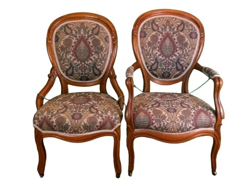 Pair of Vintage Victorian Carved Walnut & Needlepoint Parlor Chairs Cover