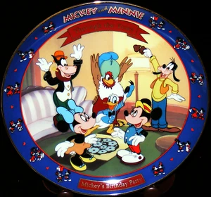 Sammelteller 90er Jahre: Mickys Geburtstagsparty. Walt Disney Firma zugelassen. - Bild 1 von 8