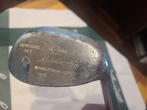 A. Spalding & Brothers Symetric Wood Hickory Shaft 19 Iron Club RH Leather Grip - Picture 1 of 6