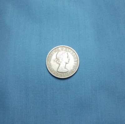 Great Britain 1954 Florin (Two Shilling) Coin KM #906 Copper/Nickel - Image 1 of 2