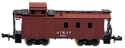 N Model Power 3411 Offset Cupola Caboose AT&SF #1951 - Image 1 of 4